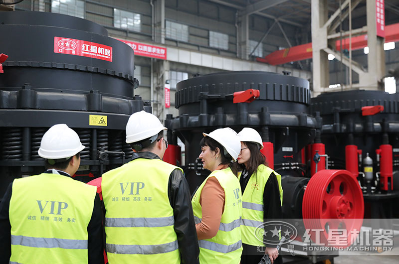 客戶(hù)來(lái)廠(chǎng)考察設(shè)備 客戶(hù)來(lái)廠(chǎng)考察設(shè)備