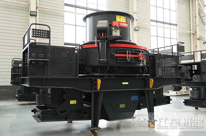 沖擊式破碎機圖片