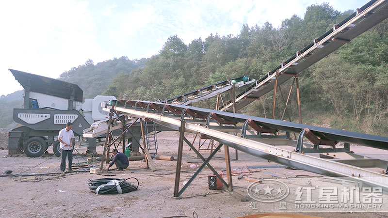 移動粉碎機(jī)油電兩用，作業(yè)效率高