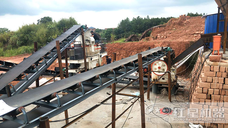 1060破碎機搭配制砂機破碎軟性石料，日產(chǎn)量3230噸