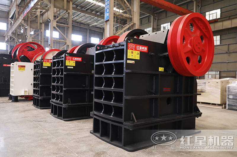 顎式石子破碎機圖片