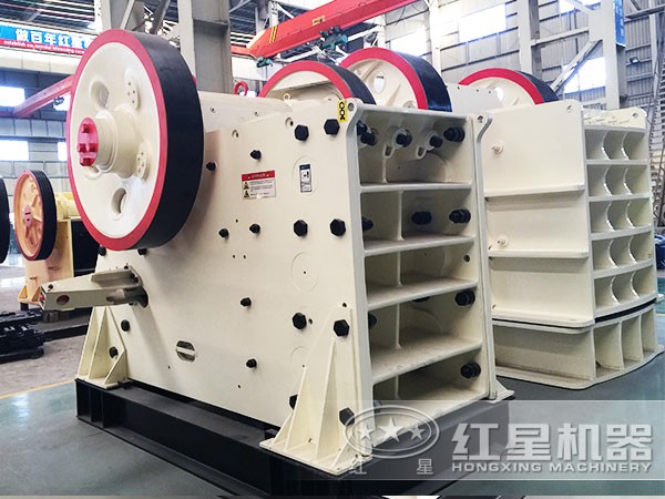 顎式破碎機 顎式破碎機