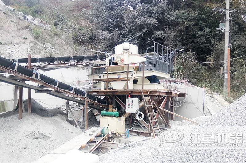 沖擊式制砂機現(xiàn)場