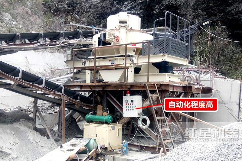 VSI制砂機(jī)現(xiàn)場(chǎng)，自動(dòng)化程度高