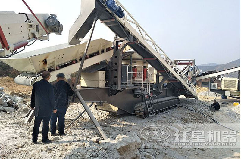 移動(dòng)砂石破碎設(shè)備價(jià)格多少？移動(dòng)砂石生產(chǎn)線有哪些優(yōu)勢(shì)？