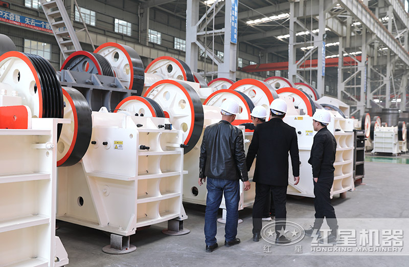 紅星機器大、中、小型鄂破用戶實地考察